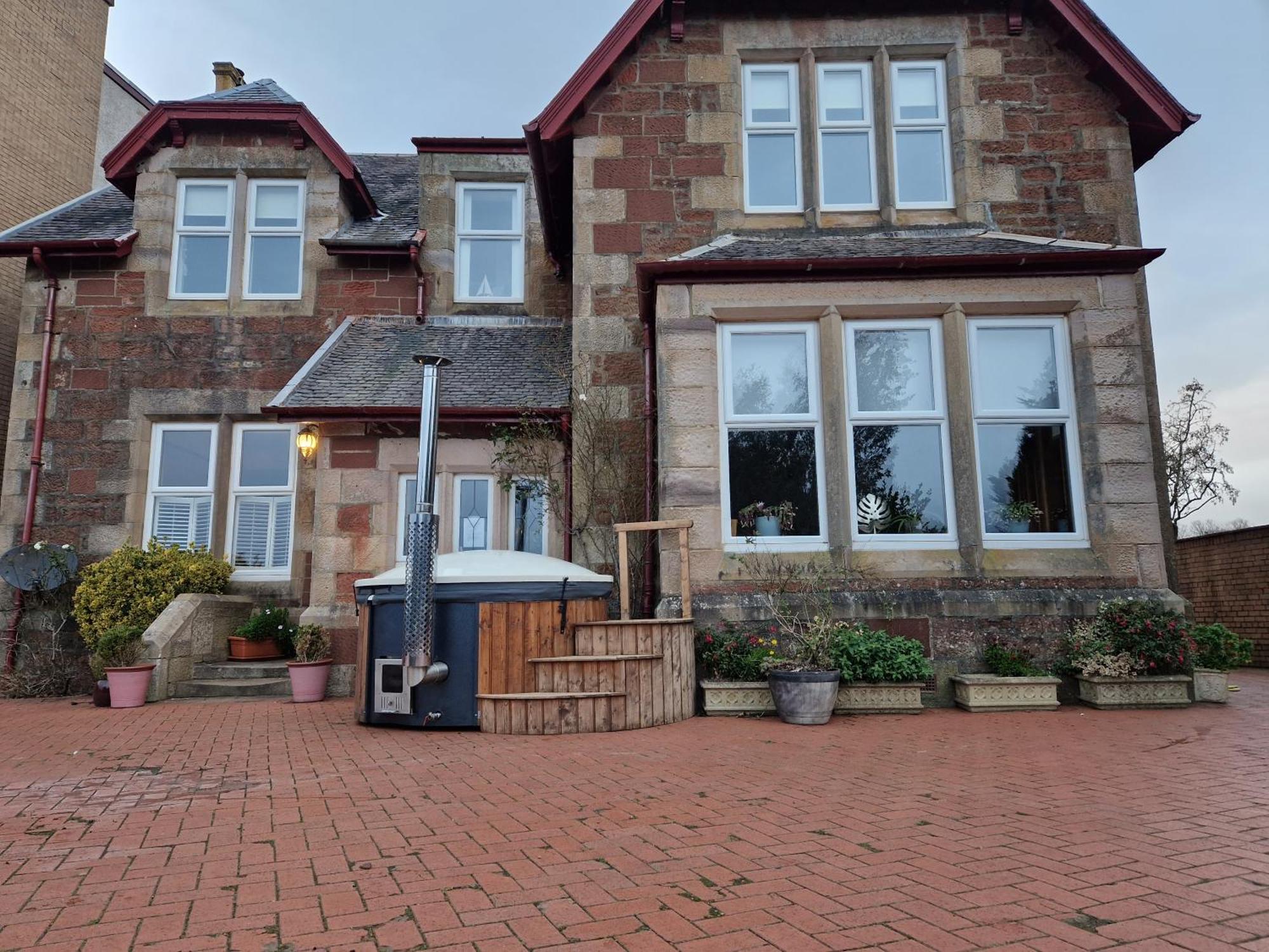 Сasa de vacaciones The Old Rectory Largs
